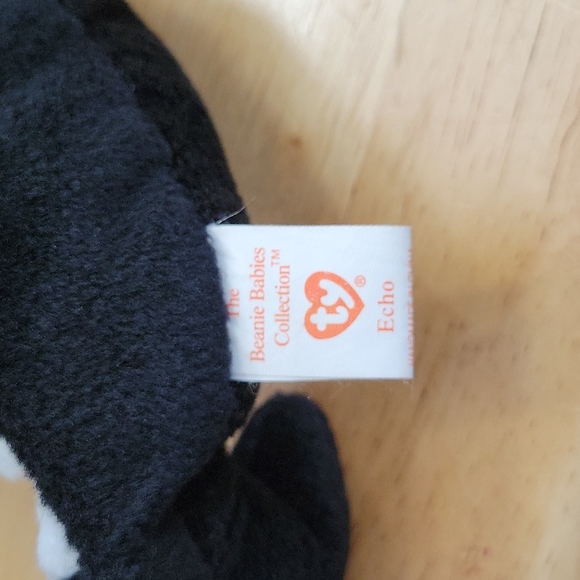 ty Beanie Baby - Waves the Whale with Label Errors - 1996 - Picture 3 of 11